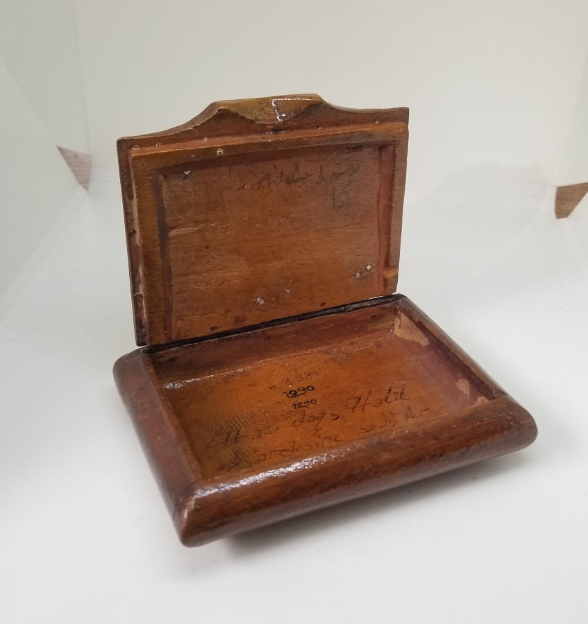 ÜZERİ OSMANLI DEVLET ARMALI ESARET YADİGARI AHŞAP TABAKA