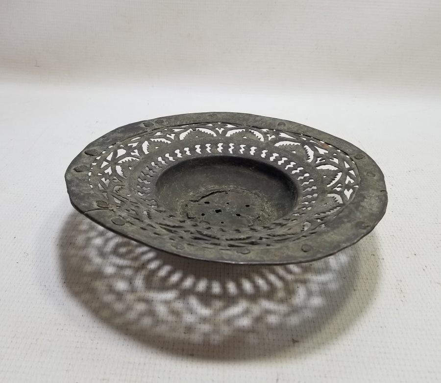 TESTERE İŞÇİLİKLİ OSMANLI DÖNEMİ NADİR TİPTE İBRİK LENGER SÜZGECİ