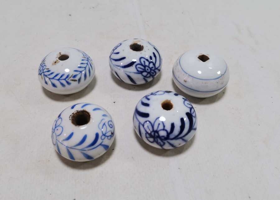 OSMANLI DÖNEMİ EL BOYAMA PORSELEN ÇEKMECEL KULPLARI LOTU