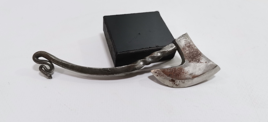 OSMANLI DÖNEMİ TEBER FORMLU NADİR KAV ÇAKMAĞI