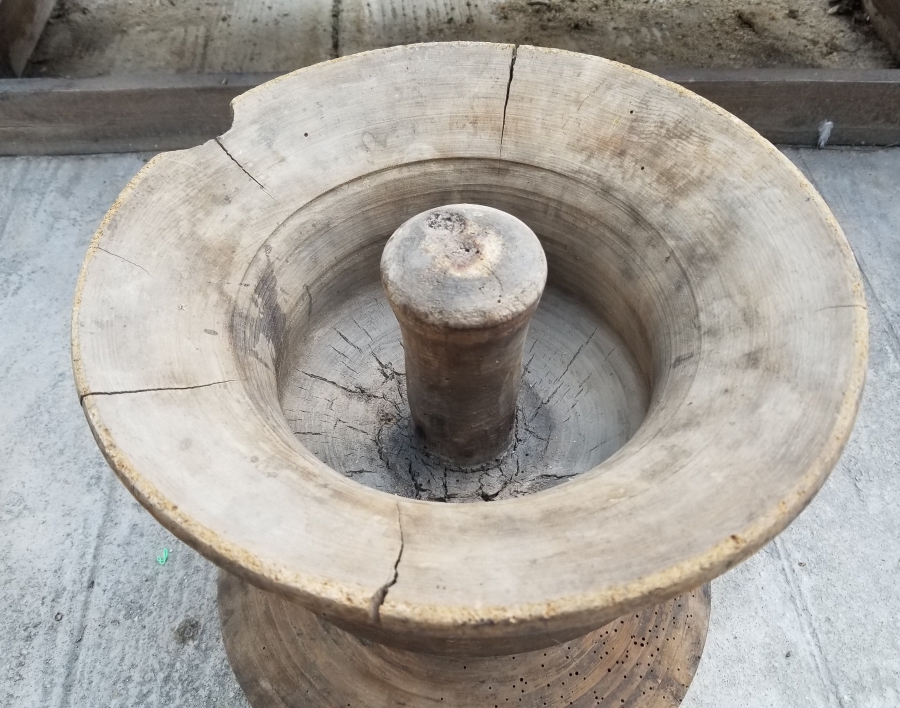 OSMANLI DÖNEMİ NADİR TİPTE BÜYÜK BOY AHŞAP FES KALIBI