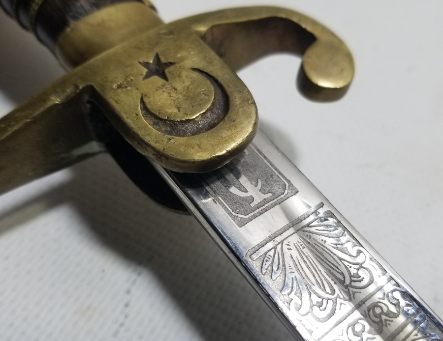 CUMHURİYET BAŞLARI BOYNUZ SAPLI SÜVARİ SUBAY KILICI