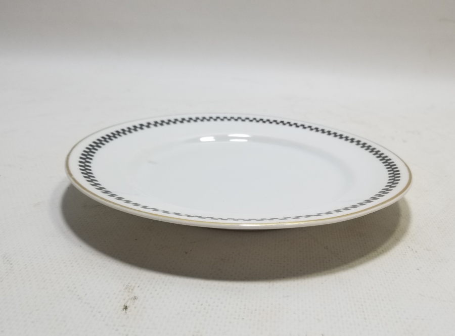 ARKASI OSMANLICA YAZILI VE ALTIN VARAKLI PORSELEN TABAK