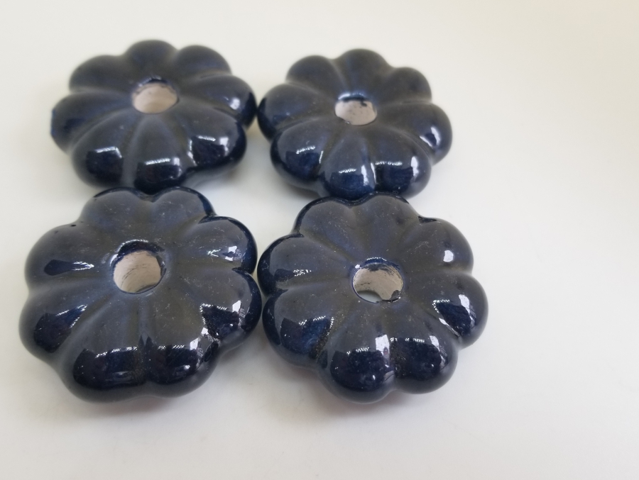 ÜZERİ EL BOYAMA OSMANLI DÖNEMİ PORSELEN ÇEKMECE KULPLARI LOTU