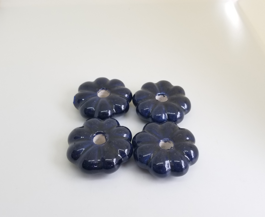 ÜZERİ EL BOYAMA OSMANLI DÖNEMİ PORSELEN ÇEKMECE KULPLARI LOTU