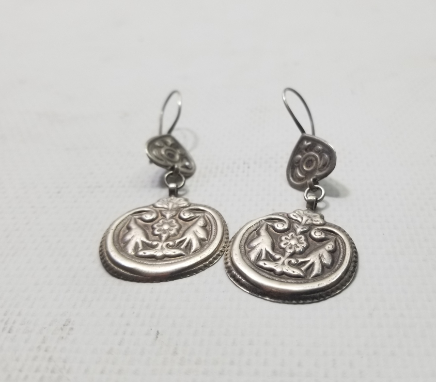 KABARTMA İŞÇİLİKLİ TÜRKMEN İŞİ ANTİKA KÜPE