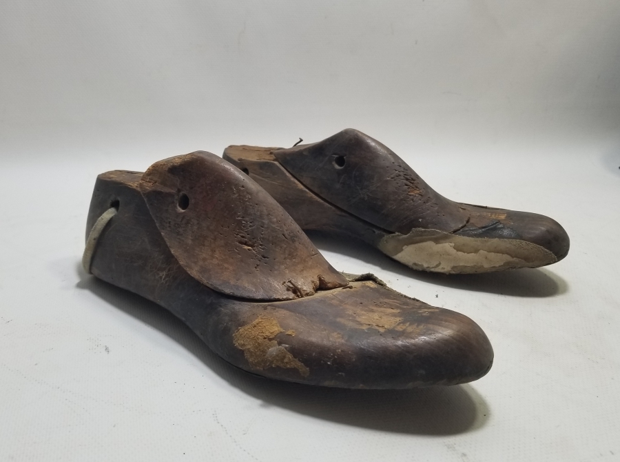 OSMANLI DÖNEMİ EL YAPIMI AHŞAP AYAKKABICI KALIBI