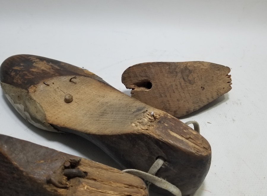 OSMANLI DÖNEMİ EL YAPIMI AHŞAP AYAKKABICI KALIBI