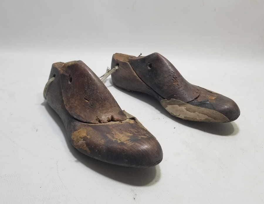 OSMANLI DÖNEMİ EL YAPIMI AHŞAP AYAKKABICI KALIBI