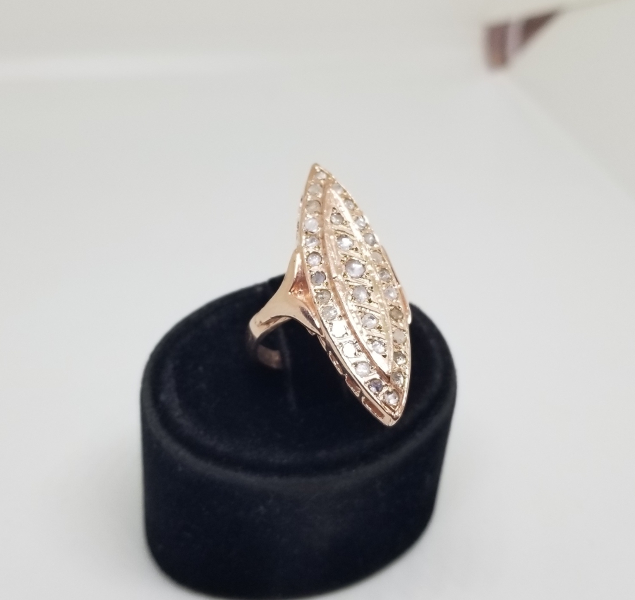 MEKİK FORMLU ELMAS YÜZÜK