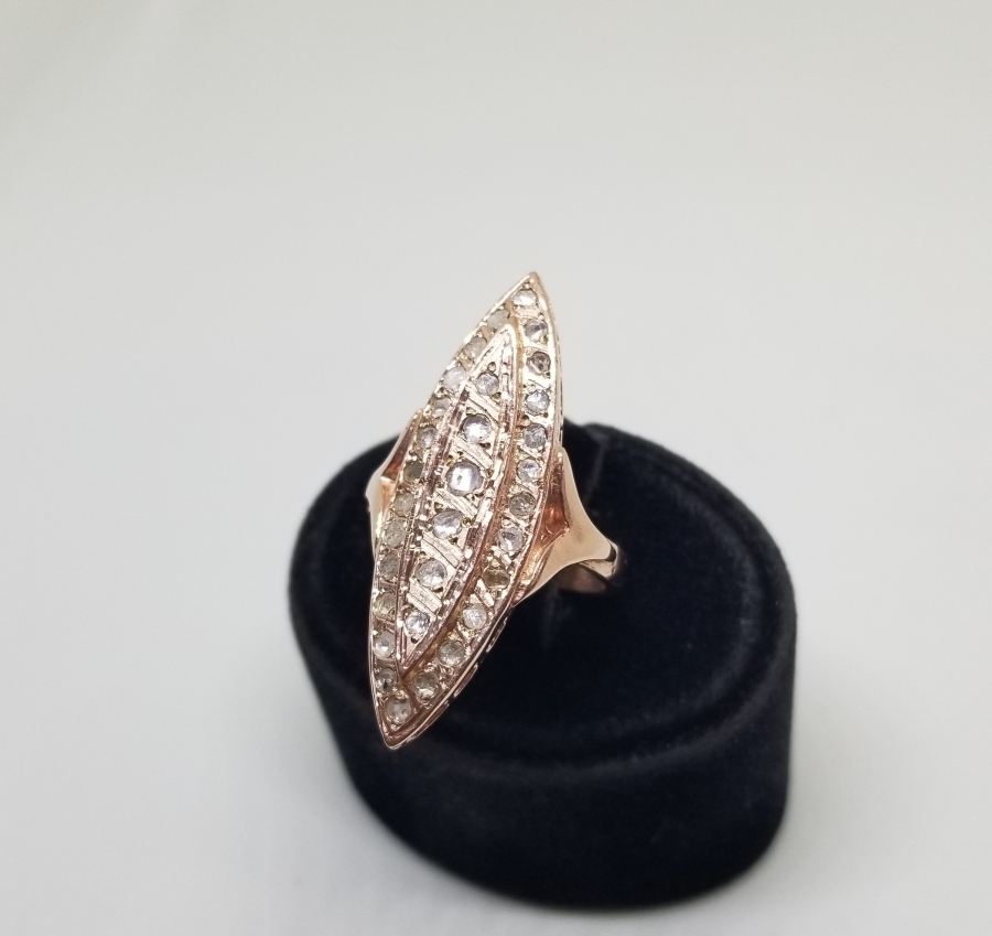 MEKİK FORMLU ELMAS YÜZÜK