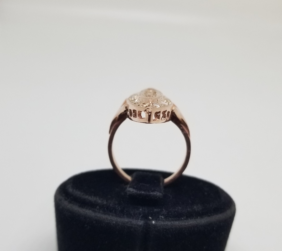 MEKİK FORMLU ELMAS YÜZÜK