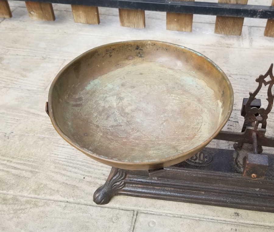 CUMHURİYET BAŞLARI EL YAPIMI ANTİKA TERAZİ