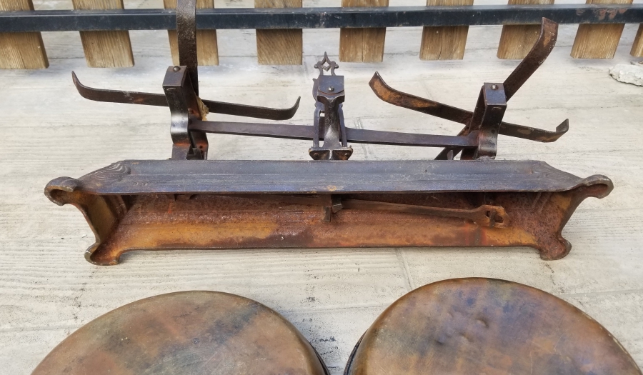 CUMHURİYET BAŞLARI EL YAPIMI ANTİKA TERAZİ