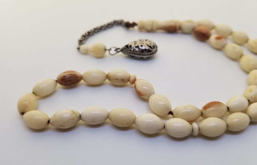 GÜMÜŞ PÜSKÜLLÜ ANTİKA DEVE KEMİĞİ TESPİH