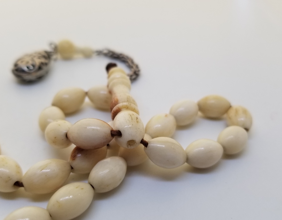 GÜMÜŞ PÜSKÜLLÜ ANTİKA DEVE KEMİĞİ TESPİH