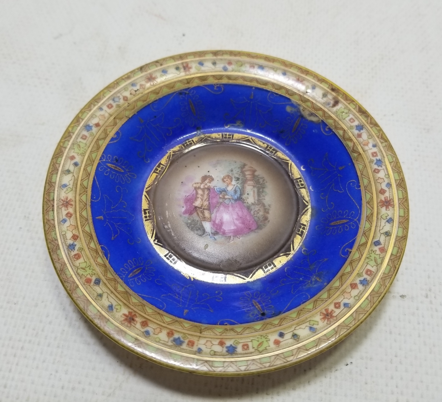 OSMANLI DÖNEMİ ALTIN VARAKLI FRANSIZ PORSELEN İKRAMLIK