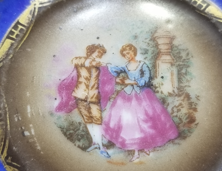 OSMANLI DÖNEMİ ALTIN VARAKLI FRANSIZ PORSELEN İKRAMLIK