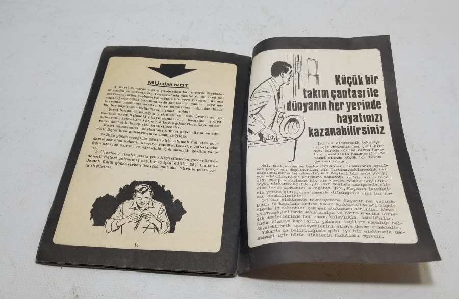 RADYOCULUK ÜZERİNE YAZILMIŞ ANTİKA KİTAP