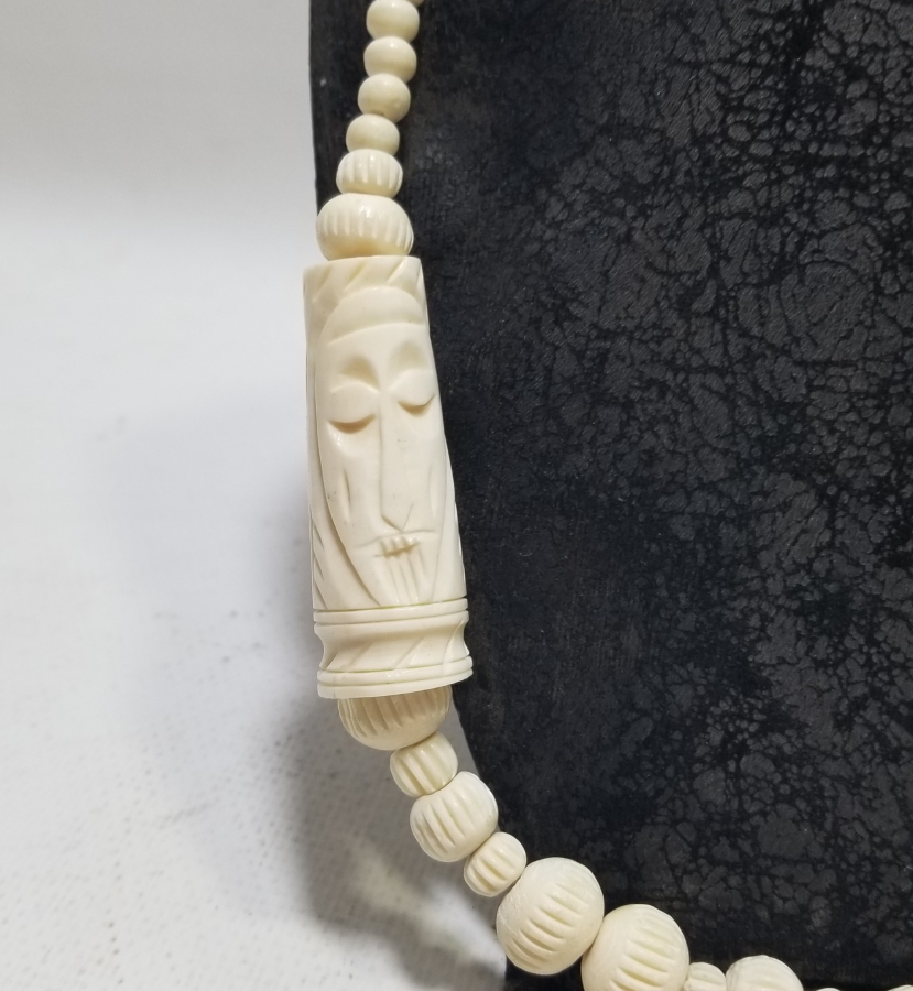 UZAKDOĞU YAPIMI ANTİKA KEMİK GERDANLIK