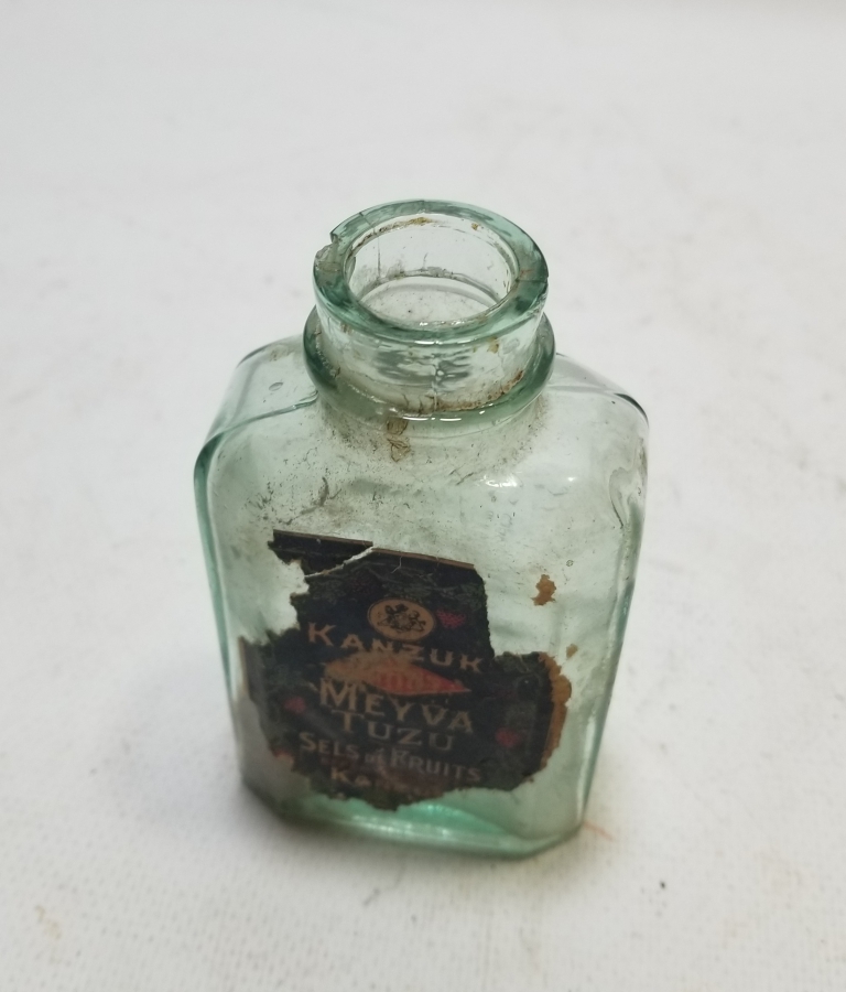 ANTİKA MEYVA TUZU ŞİŞESİ