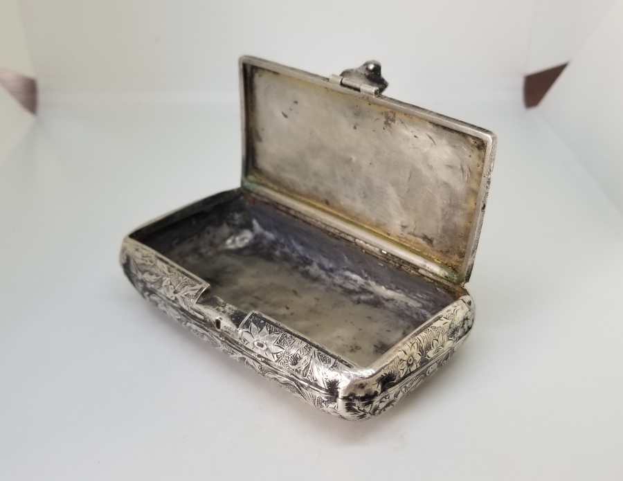 OSMANLI DÖNEMİ KALEM İŞÇİLİKLİ GÜMÜŞ SİGARA TABAKASI