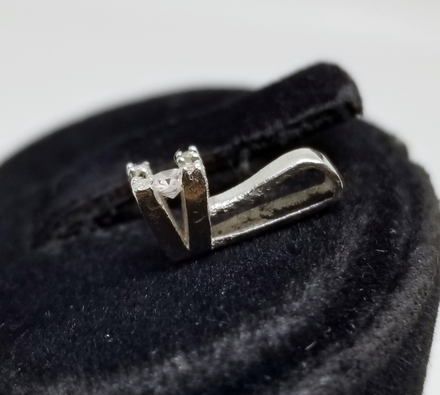 PIRLANTA TAŞLI KOLYE UCU