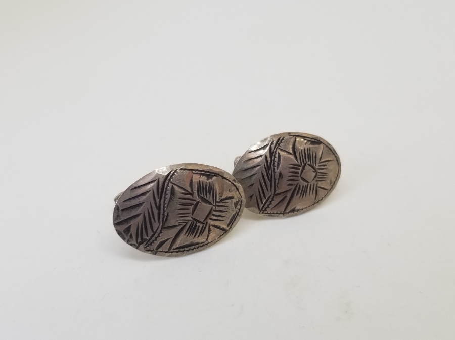 KALEM İŞÇİLİKLİ OSMANLI DÖNEMİ GÜMÜŞ KOL DÜĞMESİ