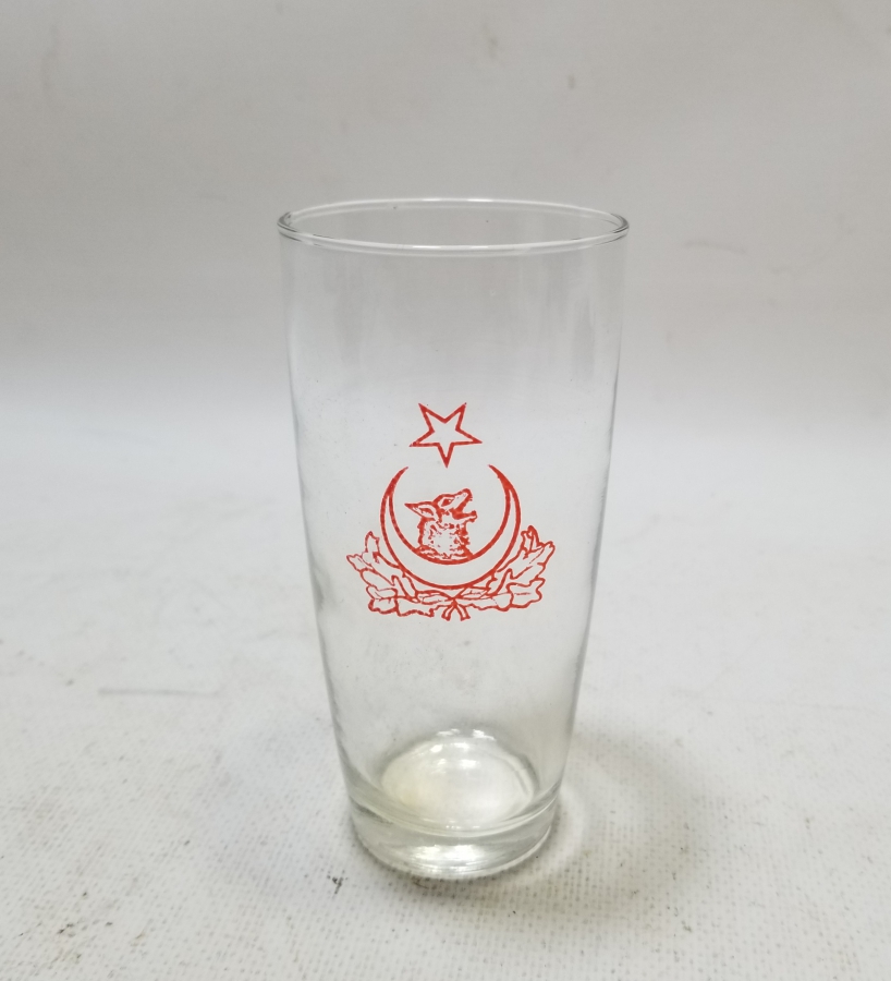 CUMHURİYET BAŞLARI ÇOK NADİR ÜZERİ BOZKURT VE AY YILDIZLI BARDAK