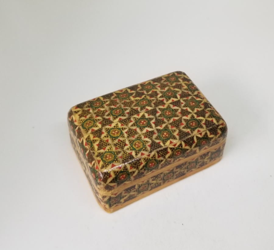 HATEM İŞİ ANTİKA KAPAKLI KUTU