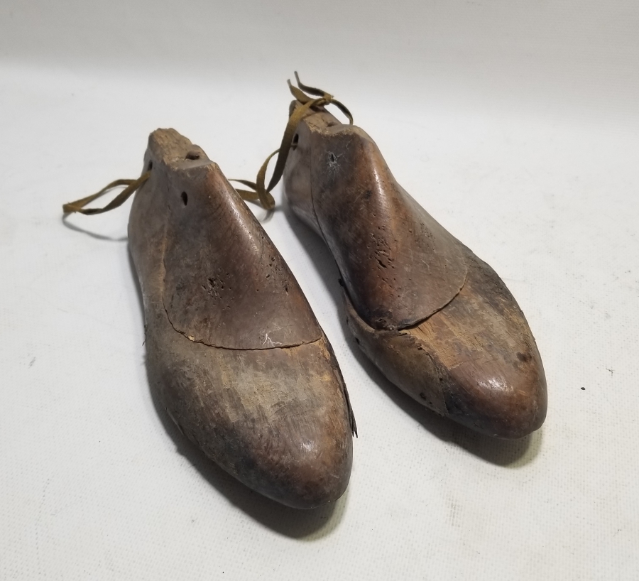 OSMANLI DÖNEMİ EL YAPIMI AHŞAP AYAKKABICI KALIBI