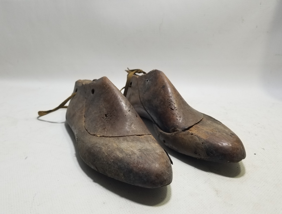 OSMANLI DÖNEMİ EL YAPIMI AHŞAP AYAKKABICI KALIBI