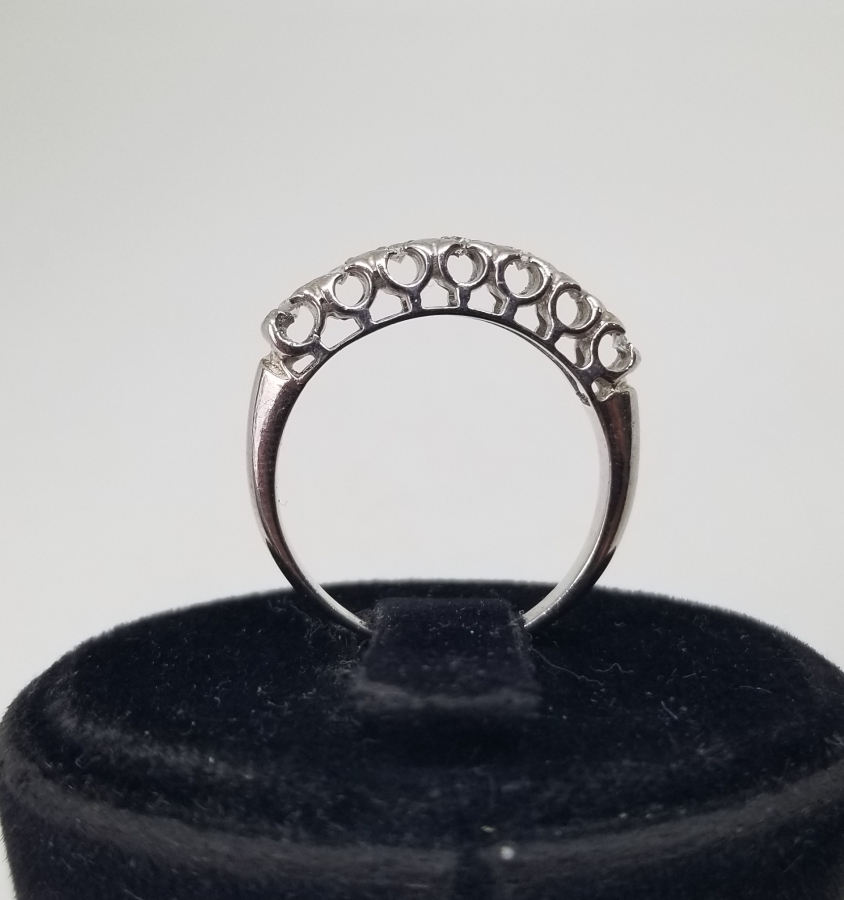 ÖZEL YAPIM YEDİTAŞ MODEL PIRLANTA YÜZÜK