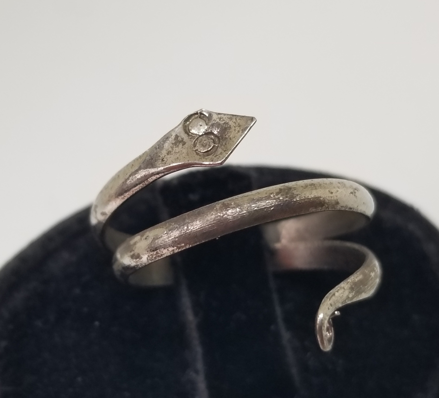 KABARTMA İŞÇİLİKLİ YILAN FORMLU OSMANLI DÖNEMİ RUM İŞİ YÜZÜK