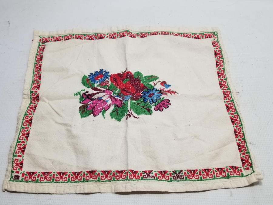 OSMANLI DÖNEMİ KANAVİÇE İŞÇİLİKLİ NADİR YÜZ GÖRÜMLÜLÜĞÜ BOHÇASI