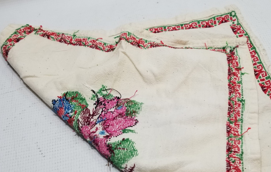 OSMANLI DÖNEMİ KANAVİÇE İŞÇİLİKLİ NADİR YÜZ GÖRÜMLÜLÜĞÜ BOHÇASI