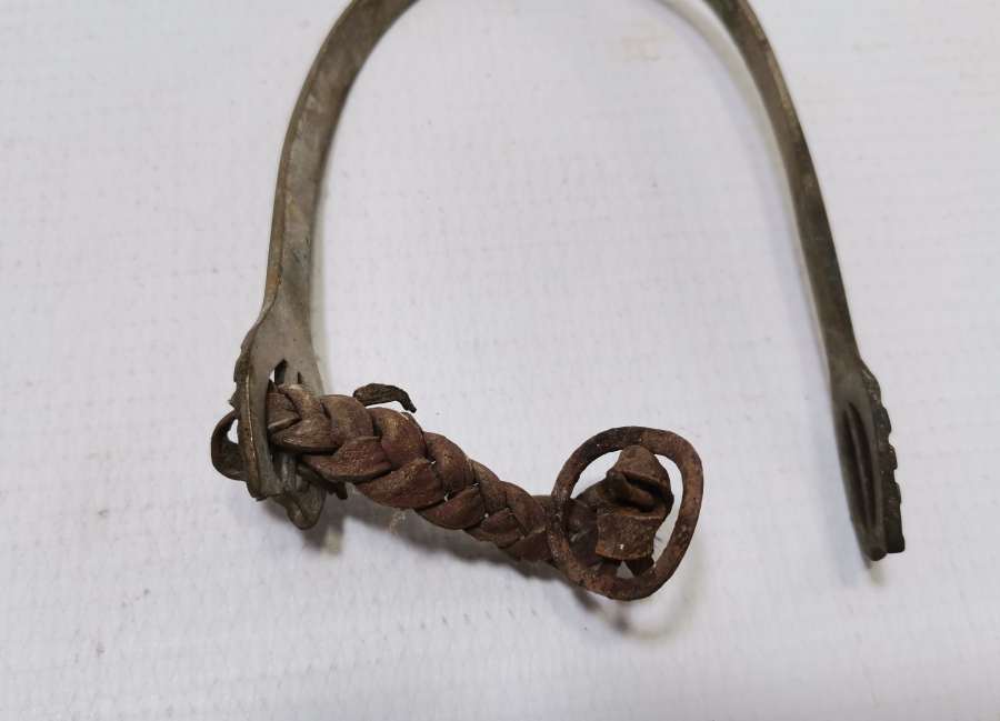 ORİJİNAL DERİ APLİĞİYLE 1. DÜNYA SAVAŞI DÖNEMİ OSMANLU SUBAY MAHMUZU