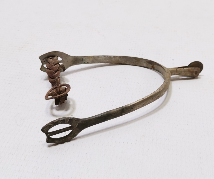 ORİJİNAL DERİ APLİĞİYLE 1. DÜNYA SAVAŞI DÖNEMİ OSMANLU SUBAY MAHMUZU