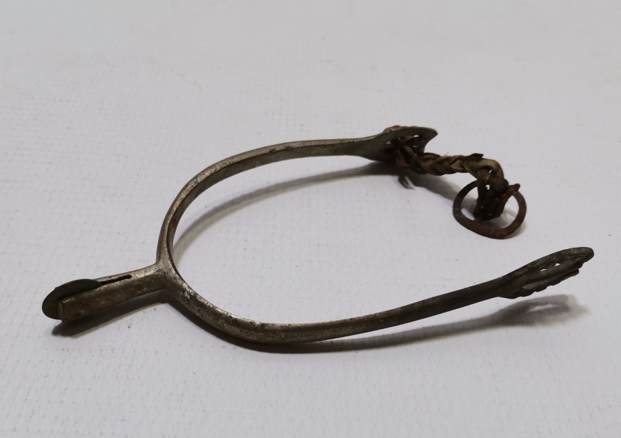 ORİJİNAL DERİ APLİĞİYLE 1. DÜNYA SAVAŞI DÖNEMİ OSMANLU SUBAY MAHMUZU