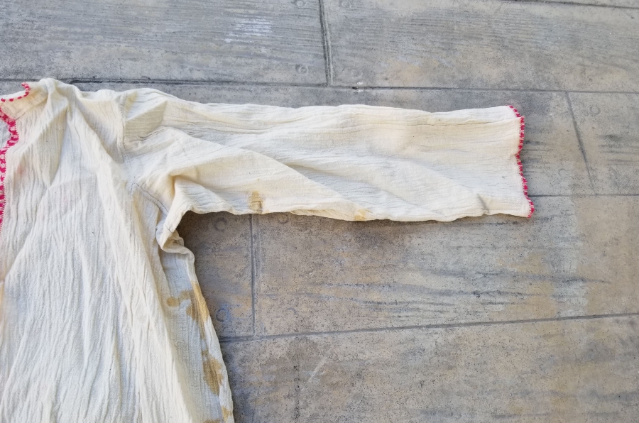 YAKASI VE KOLLARI İĞNE OYA İŞÇİLİKLİ OSMANLI DÖNEMİ İPEKLİ İÇLİK