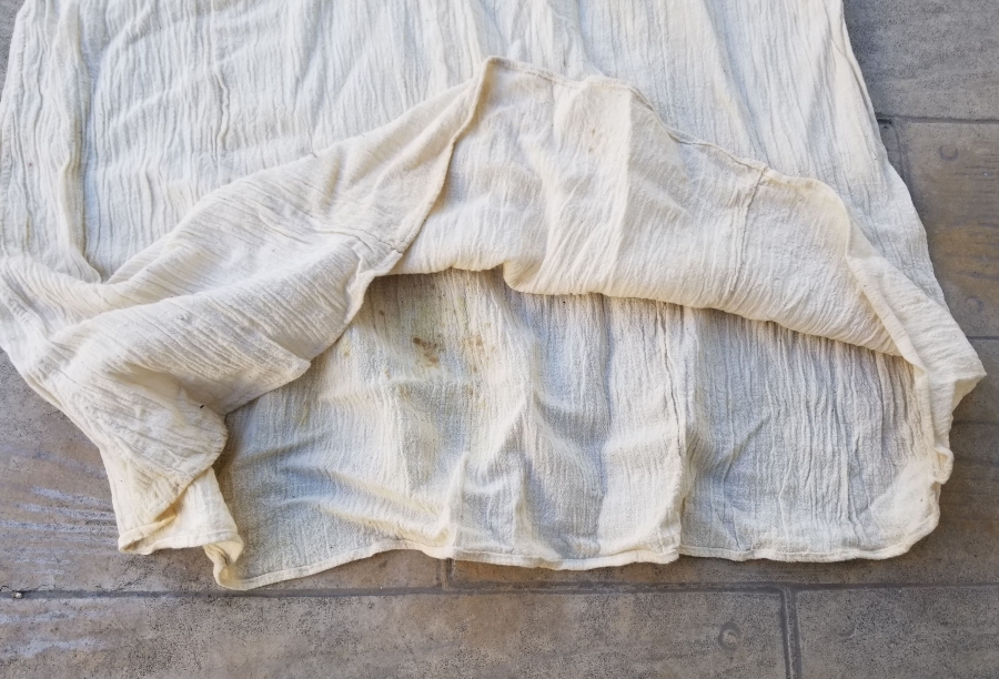 YAKASI VE KOLLARI İĞNE OYA İŞÇİLİKLİ OSMANLI DÖNEMİ İPEKLİ İÇLİK