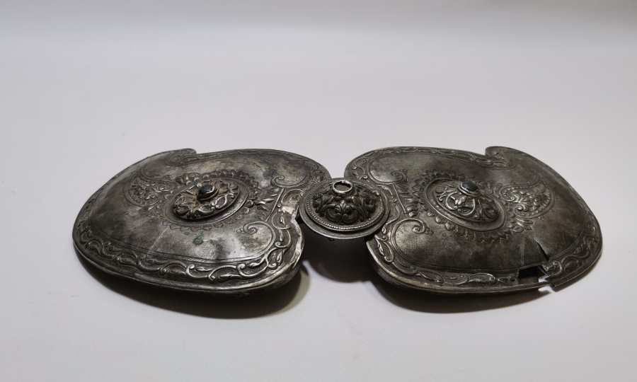 ÜZERİ KABARTMA İŞÇİLİKLİ OSMANLI DÖNEMİ GÜMÜŞ GELİN KEMERİ