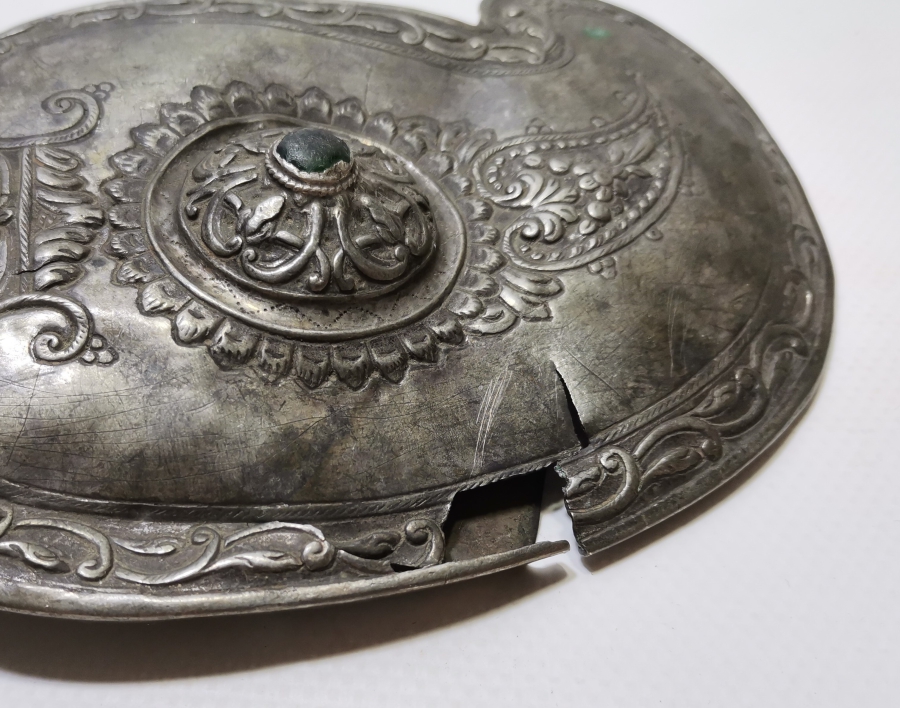 ÜZERİ KABARTMA İŞÇİLİKLİ OSMANLI DÖNEMİ GÜMÜŞ GELİN KEMERİ