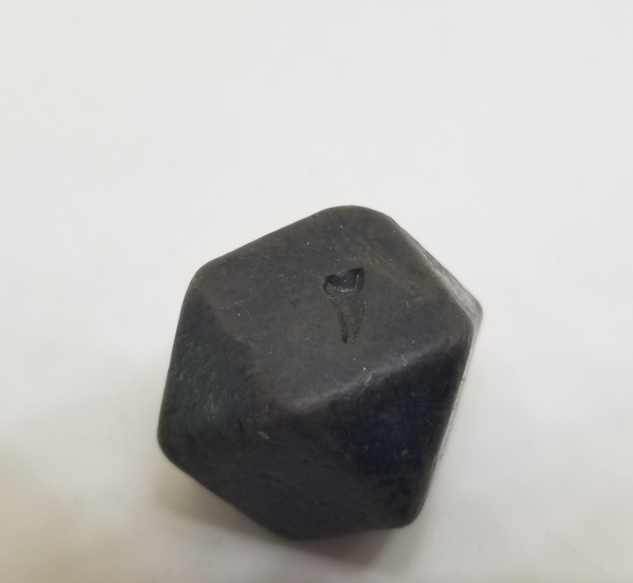 ÜZERİ DAMGALI NADİR TİPTE OSMANLI DÖNEMİ KÖŞELİ DİRHEM