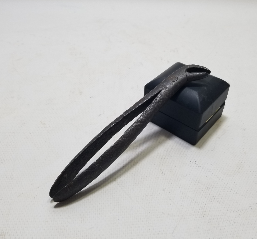 ÜZERİ AY YILDIZ FİGÜRLÜ OSMANLI DÖNEMİ ÇOK NADİR DİŞÇİ PENSİ