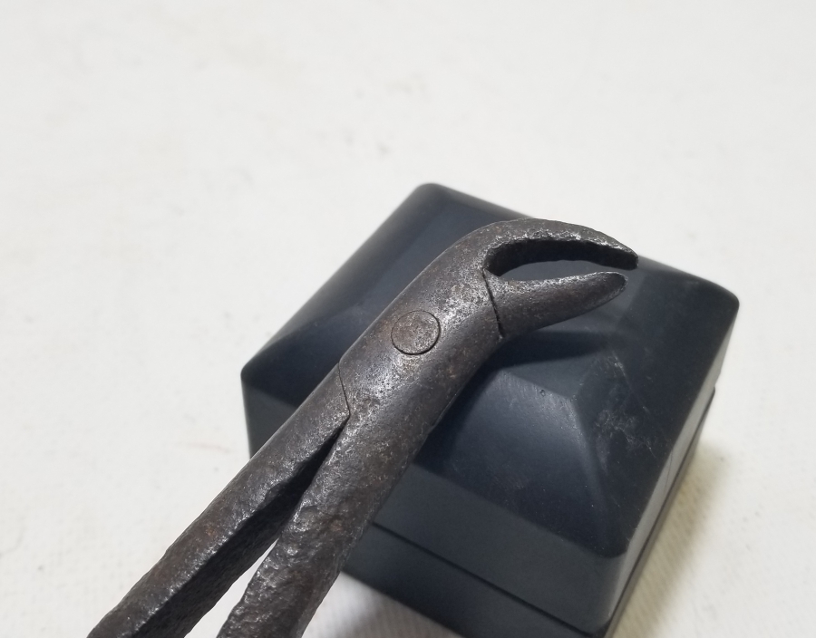 ÜZERİ AY YILDIZ FİGÜRLÜ OSMANLI DÖNEMİ ÇOK NADİR DİŞÇİ PENSİ