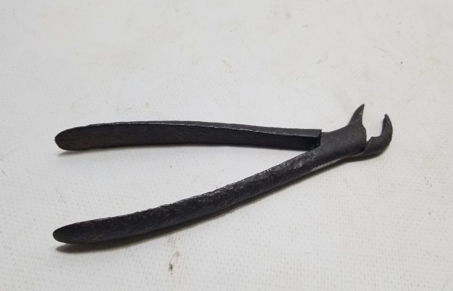 ÜZERİ AY YILDIZ FİGÜRLÜ OSMANLI DÖNEMİ ÇOK NADİR DİŞÇİ PENSİ