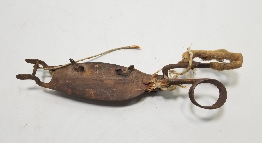 ÜZERİ USTA DAMGALI OSMANLI DÖNEMİ HEREKE YAPIMI HALI MAKASI