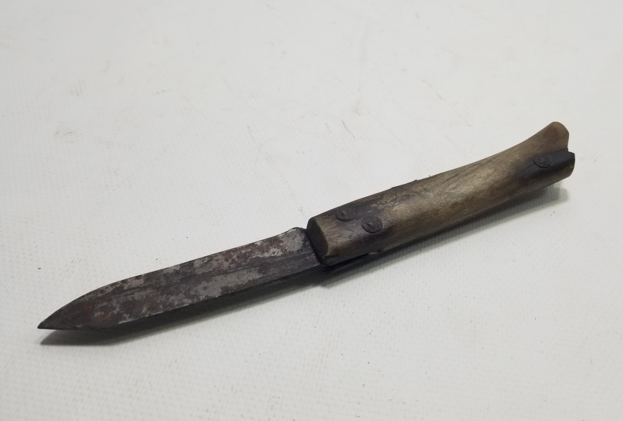 ÜZERİ OSMANLICA YAZILI BOYNUZ SAPLI OSMANLI DÖNEMİ ÇAKI