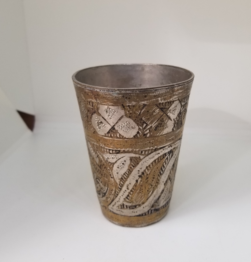 ÜZERİ TUĞRA FİGÜRLÜ OSMANLI DÖNEMİ ESERİ İSTANBUL BARDAK